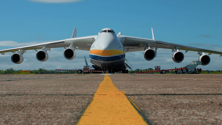 Миллиардер Брэнсон пообещал помочь восстановить самолет Ан-225 «Мрия»