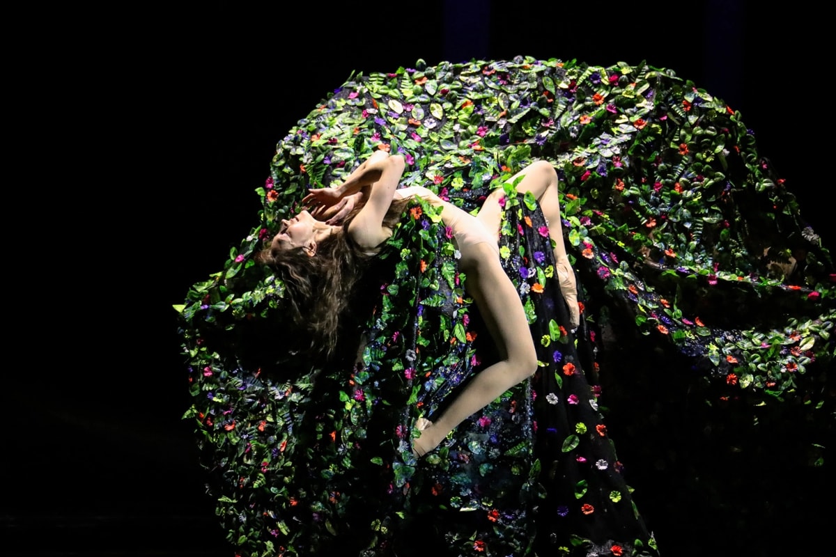 Не Корнягом единым: 10 спектаклей этой осени, которые нельзя пропустить