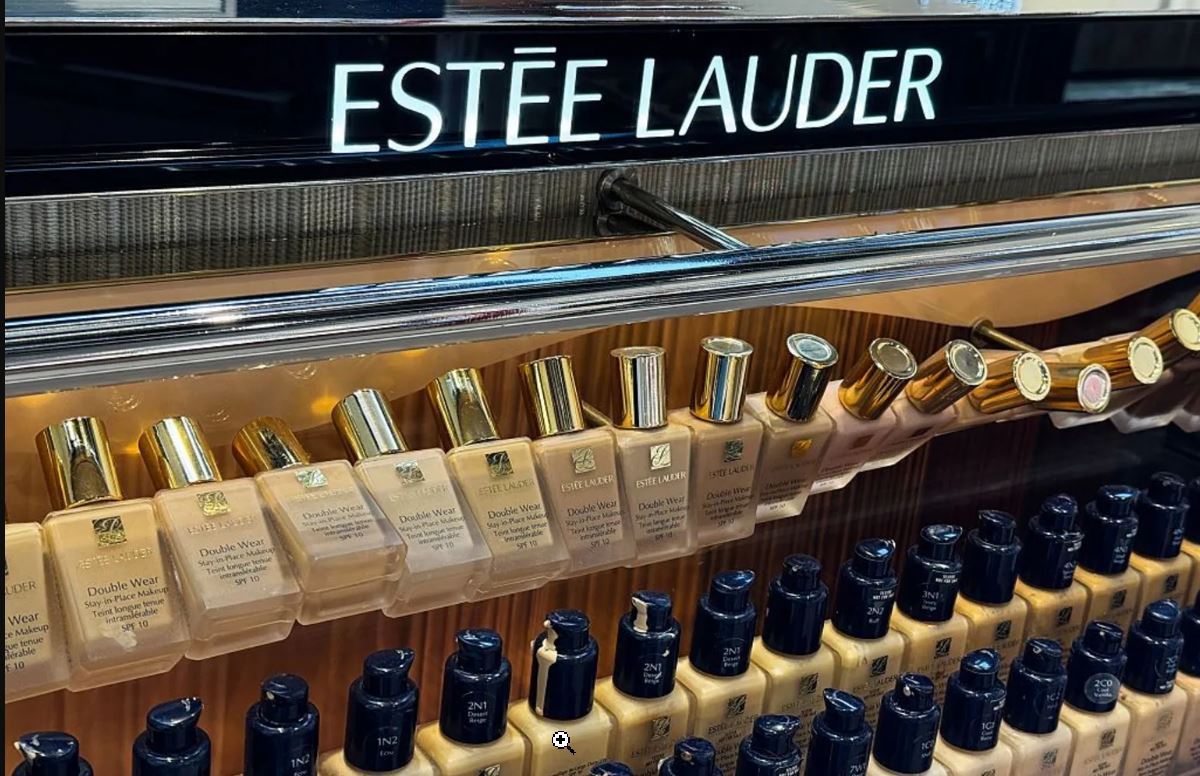 Estée Lauder задумалась о слиянии с владельцем бренда Jean Paul Gaultier