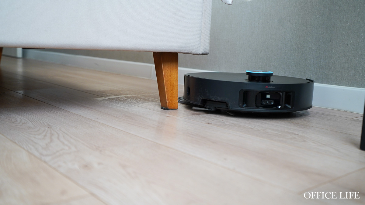Джентльмены в мире пылесосов. Как мы тестировали новые роботы-пылесосы с «ногами» и интеллектом