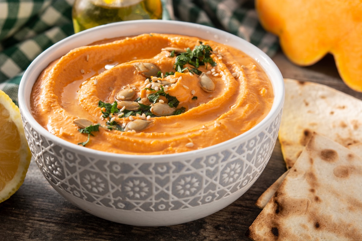 Выходные дома. Смотрим сериал про Тома Рипли и готовим тыквенный хумус