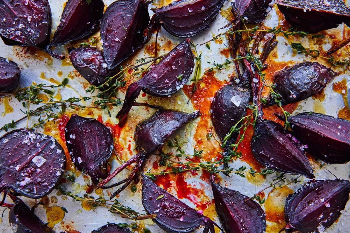 Выходные дома: смотрим смешной сериал о буднях американских политиков и запекаем свеклу