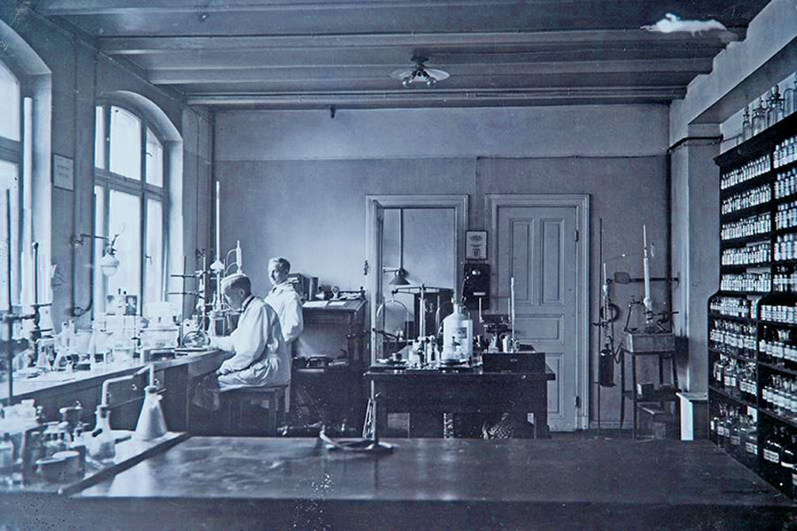 Исследовательская лаборатория Beiersdorf, 1914 год 