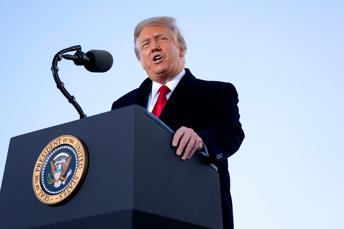 Трамп ввел 25%-ые пошлины на европейские автомобили