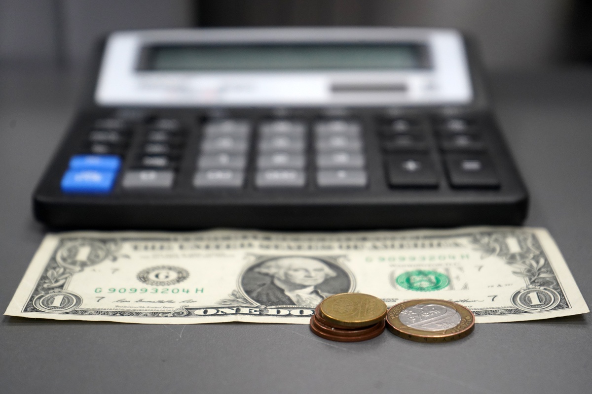  Как кризис на Ближнем Востоке влияет на курс доллара и биткоина. Прогноз по валютам и крипте