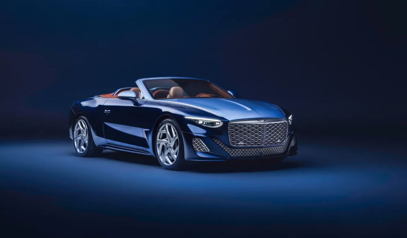 Bentley выпустила кабриолет, в котором часть деталей из платины напечатаны на 3D-принтере