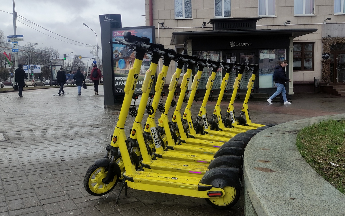 Пенсии, штрафы для самокатчиков и новый Кодекс об образовании. Что меняется в Беларуси с 1 сентября