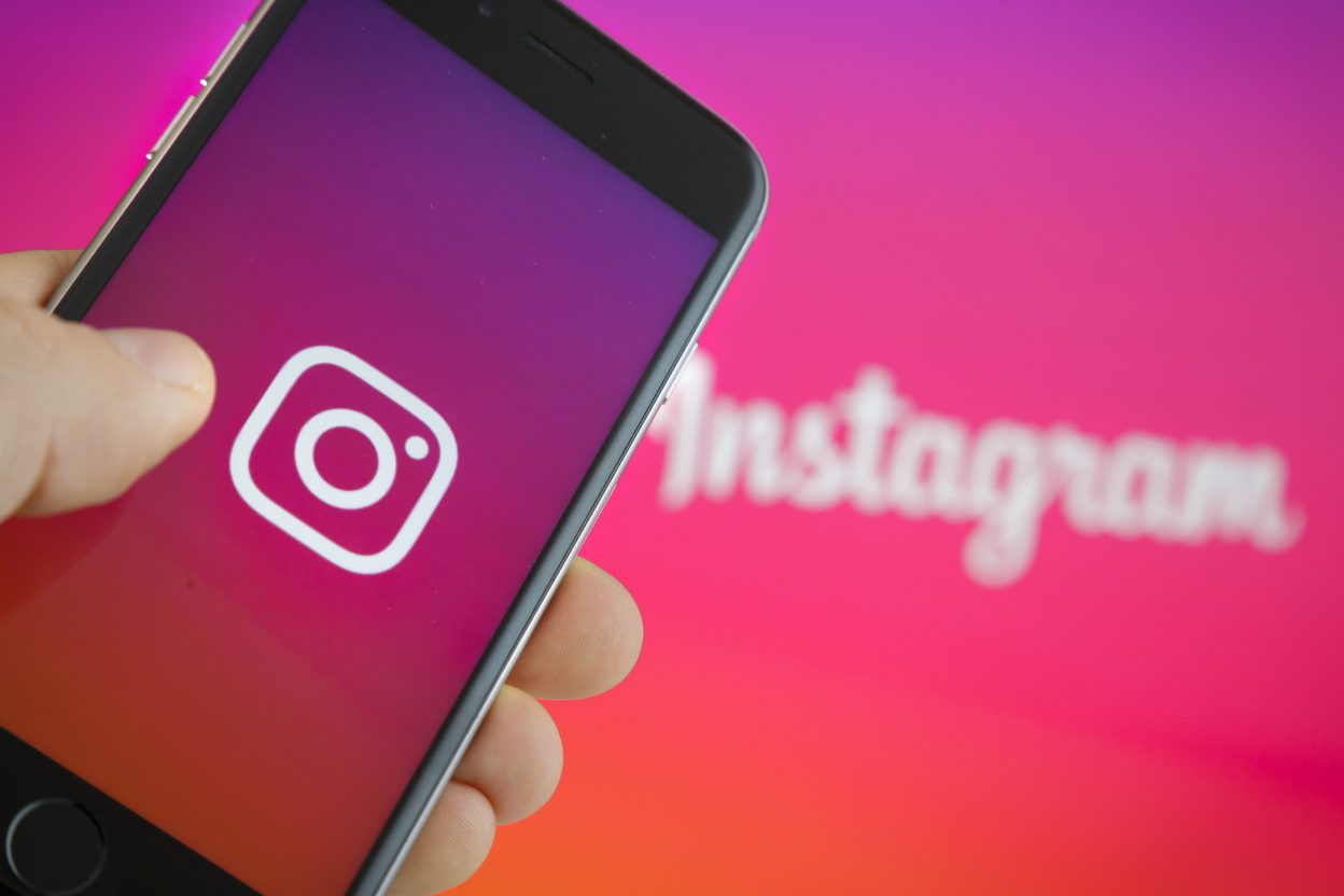 Facebook и Instagram запустили платную подписку, но не для всех