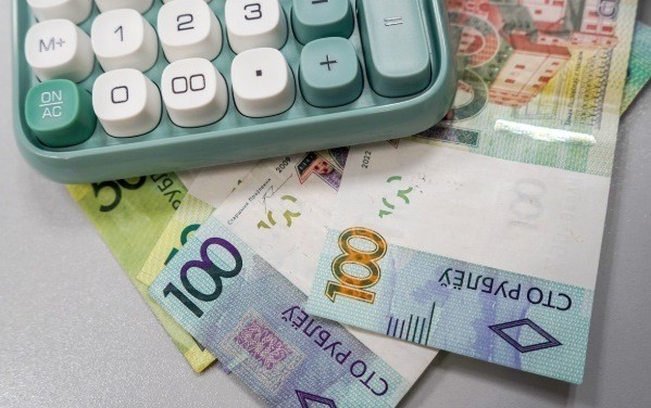 Итоги недели — в цитатах киногероев Гари Олдмена