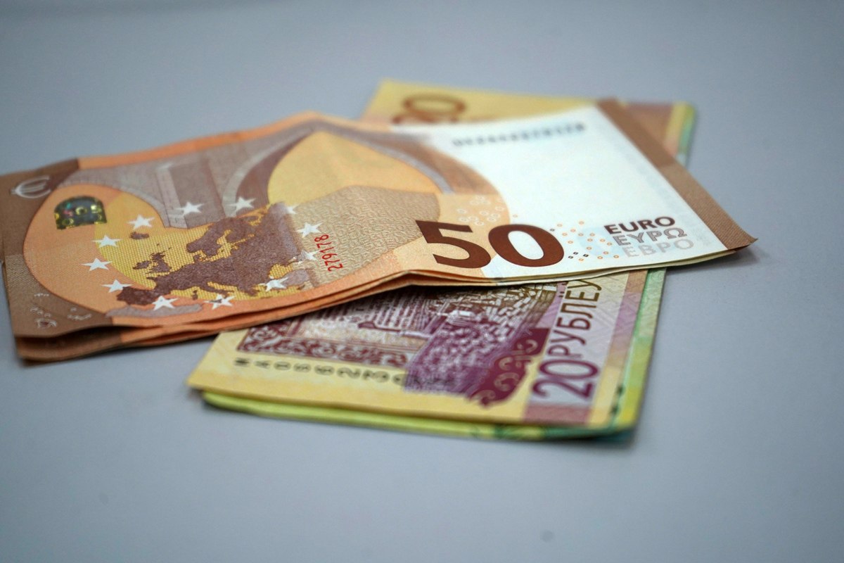 Курс евро в Беларуси может побить рекорд 2024 года. И вот почему