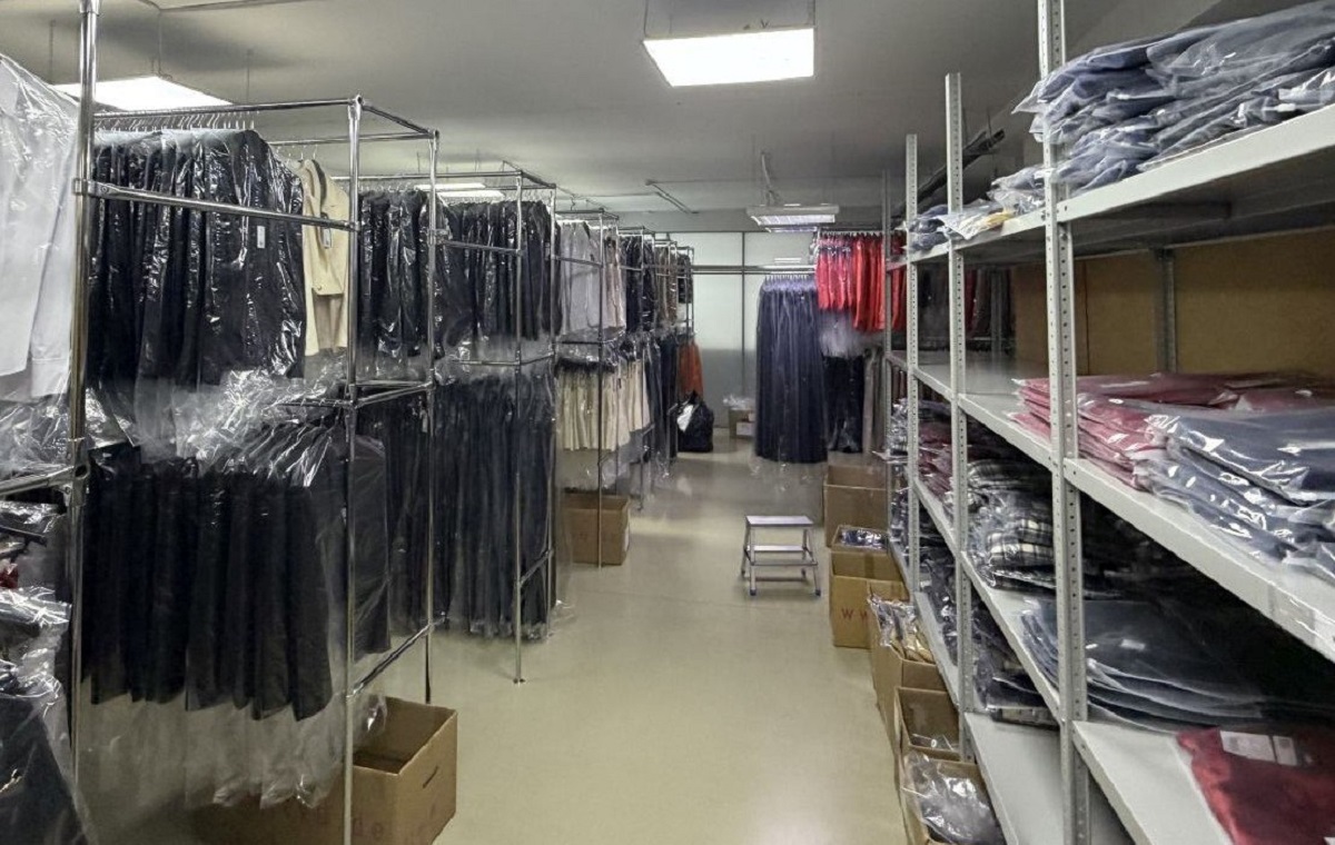 В Бресте за неуплату налогов задержали директора крупной компании по пошиву одежды