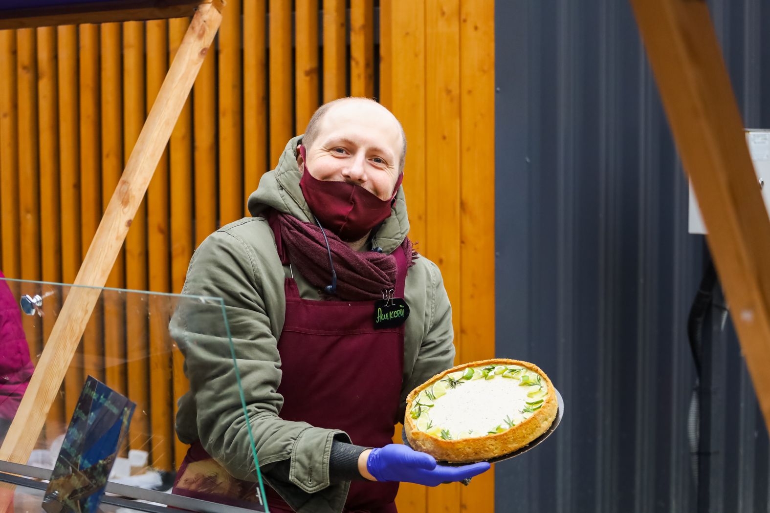 Хлеб по рецептам с Полесья и сыр с лавандой: как минчане стоят в очереди за крафтовой едой