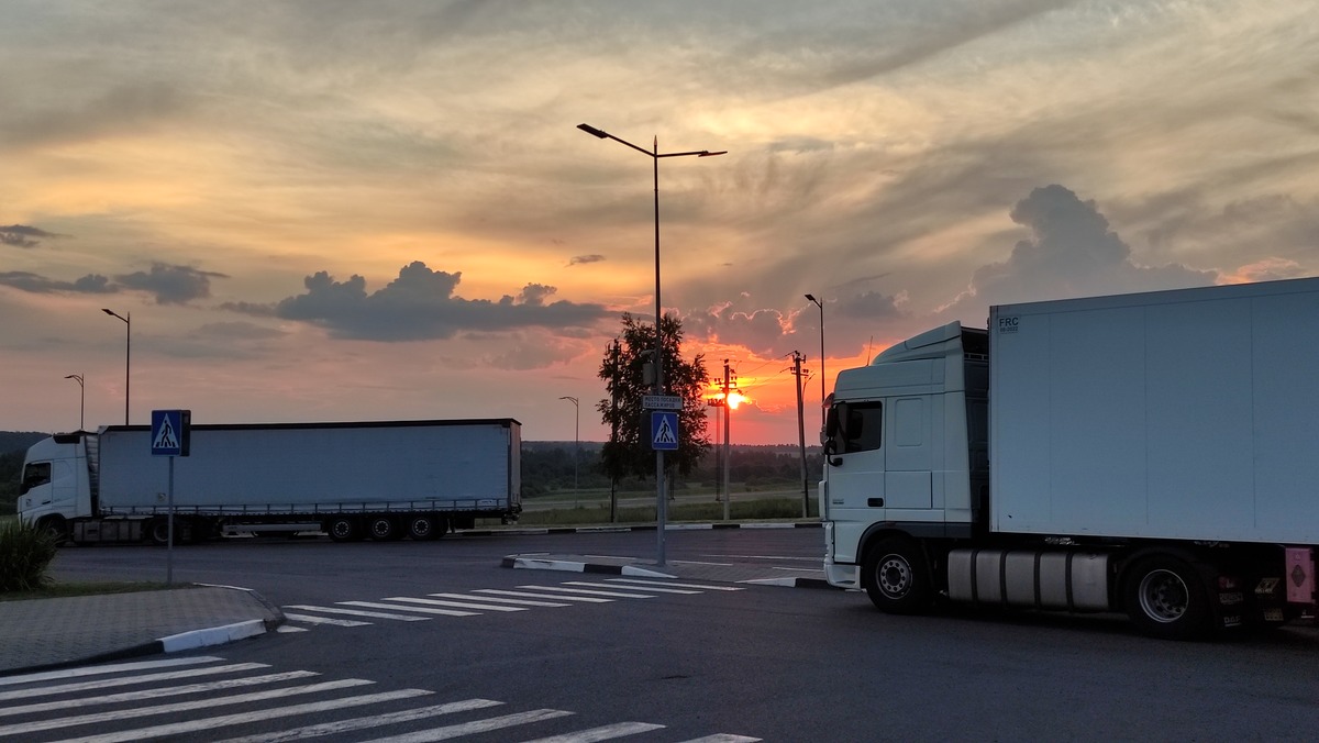 «Идем на Восток!» Как белорусские транспортники и логисты накачивают мышцы в новых регионах 