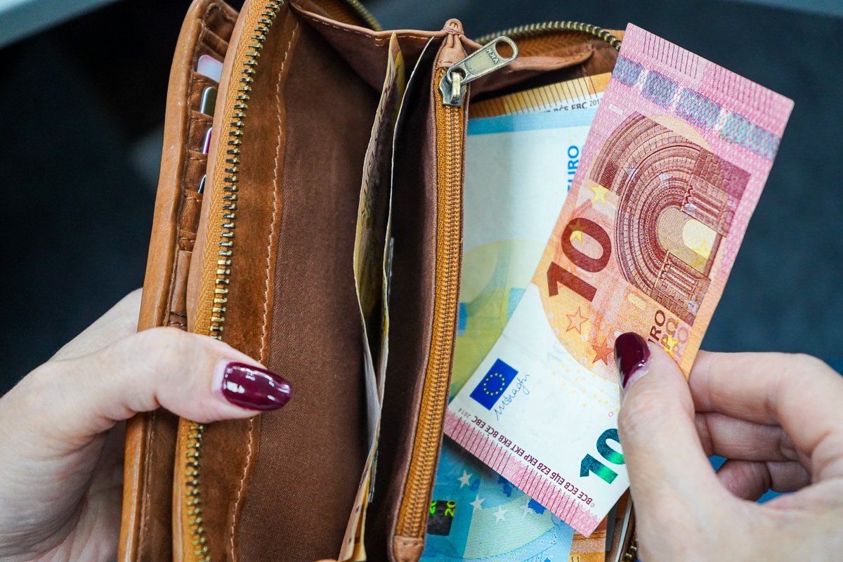 Компания не привезла оборудование на €825 тыс. и сослалась на санкции. Завели уголовное дело