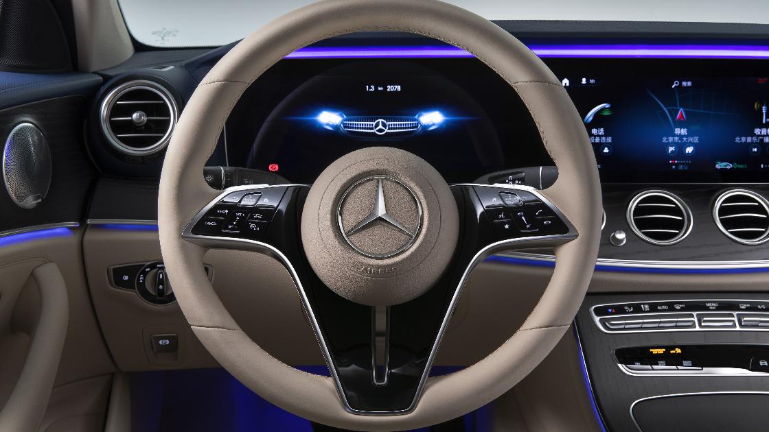 Mercedes поднял цены на 43%. Почему?