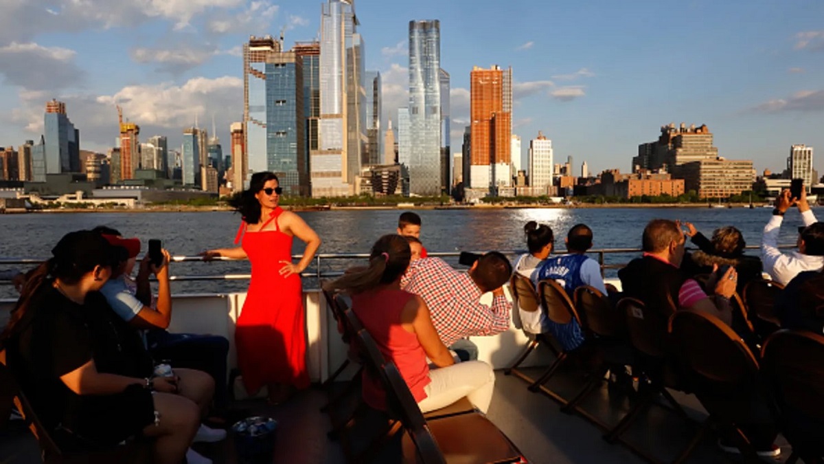 В США введут «сбор за честность» в размере $250. Его будут платить при получении визы