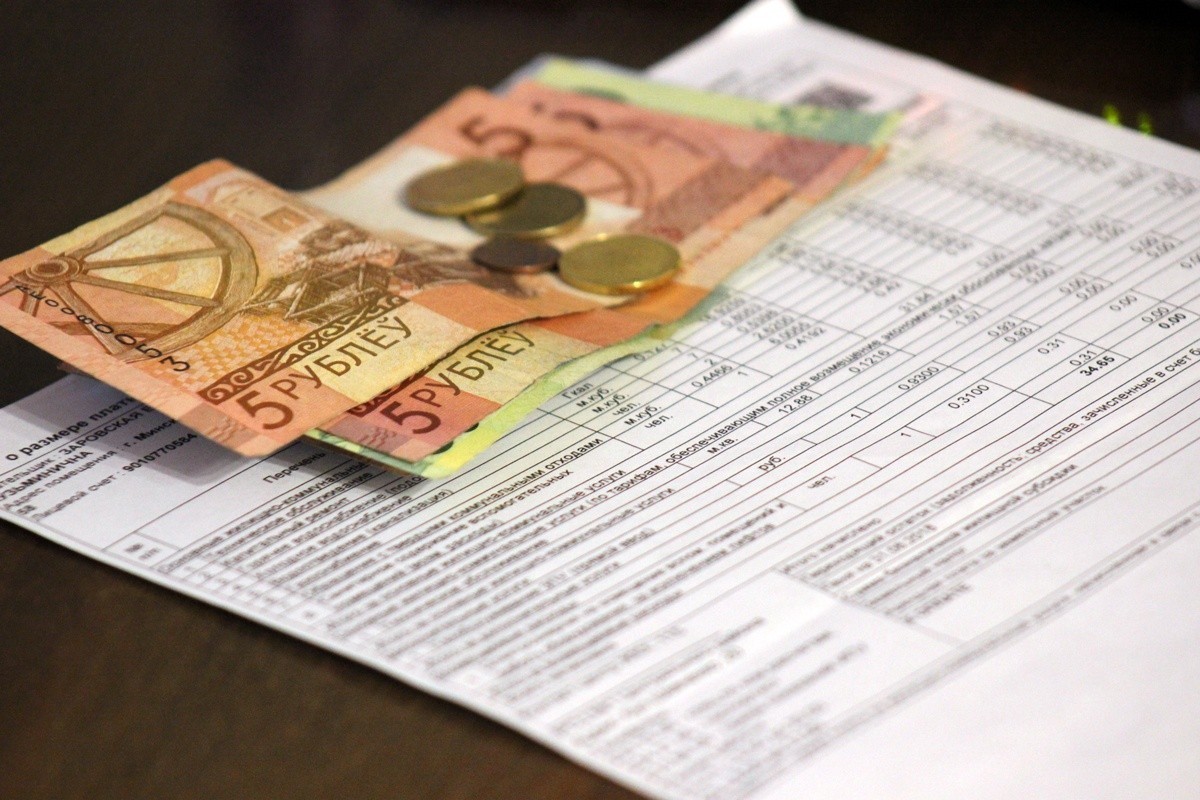 Жировки потяжелеют, а за продажей фенов и утюгов усилят контроль. Что меняется в Беларуси с 1 марта