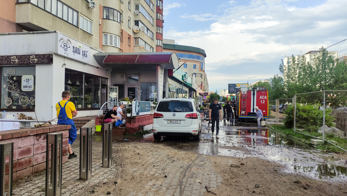 Как бизнесы восстановились после самого сильного ливня лета