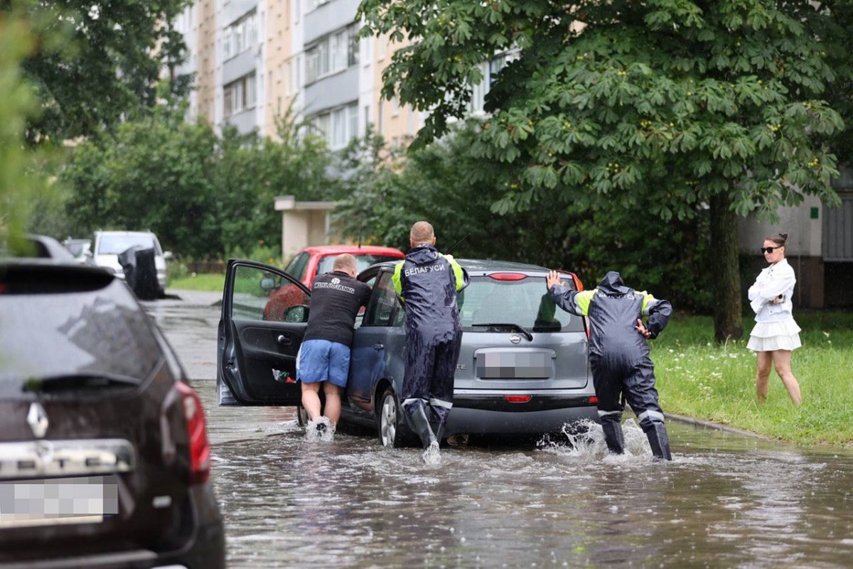 Минск снова затопило. Смотрите, как все было в этот раз