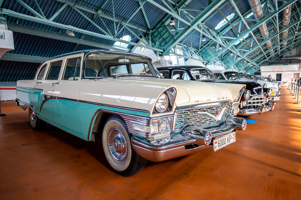 Средневековый театр, Моцарт и выставка винтажных авто: афиша с 25 по 31 августа 