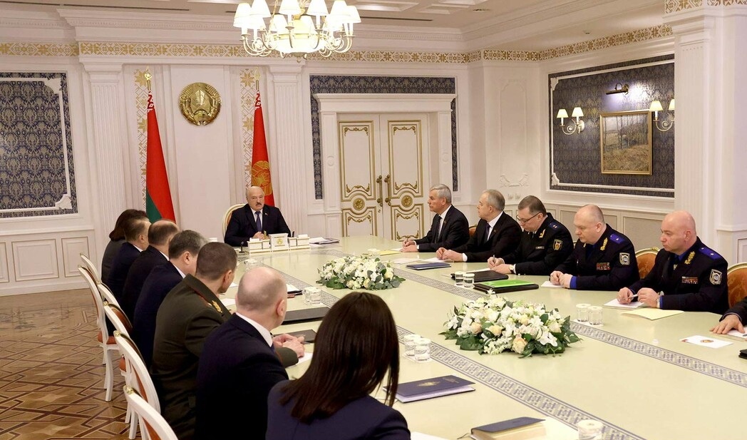 «Появился запрос». Лукашенко хочет вернуть уехавших из Беларуси после 2020 года