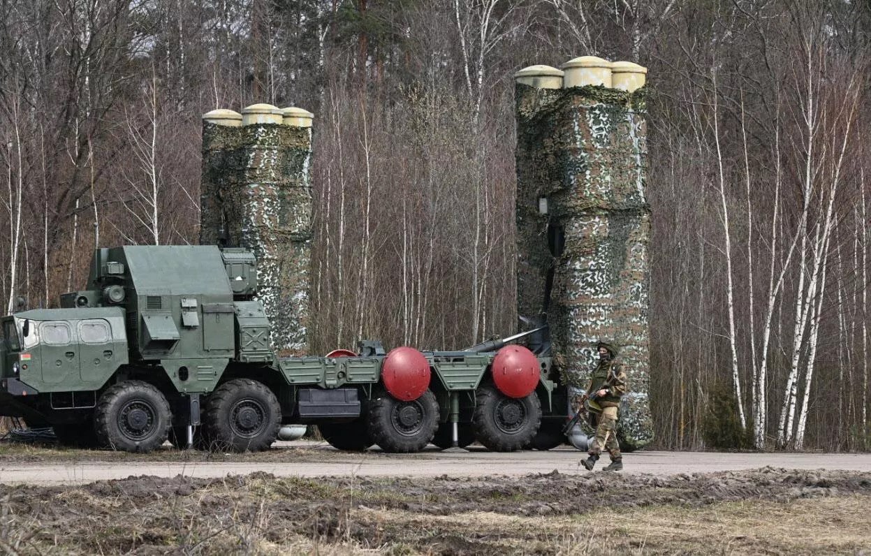 Три белорусских предприятия будут ремонтировать российскую военную технику