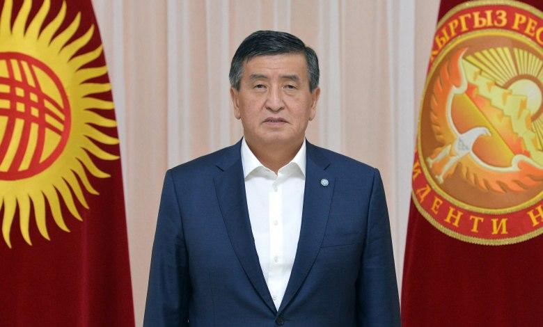 Президент Кыргызстана объявил в Бишкеке чрезвычайное положение и вводит войска 