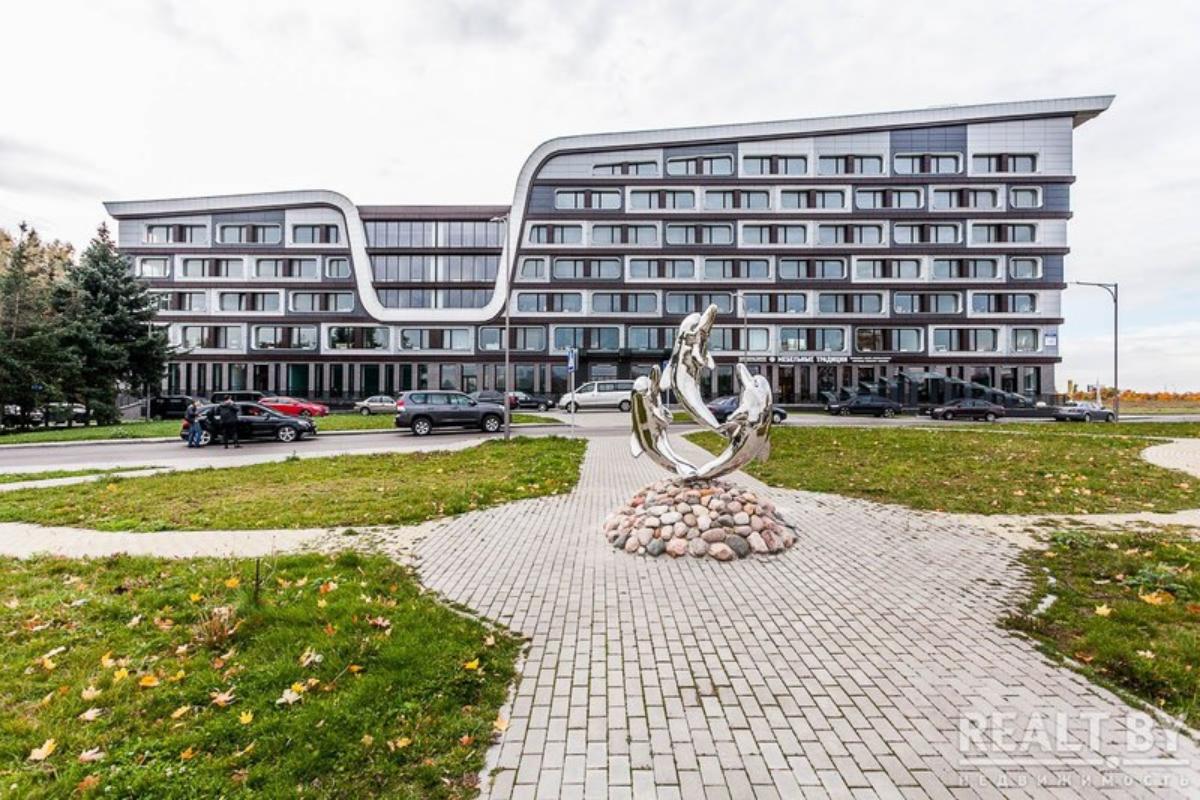 В Минске продают здание, в котором должна была появиться гостиница Park Hotel Ocean