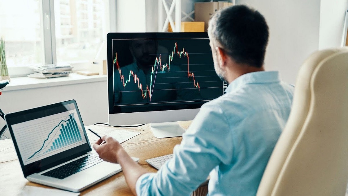 В Беларуси запретили продажу облигаций и токенов крупного эмитента. Что происходит