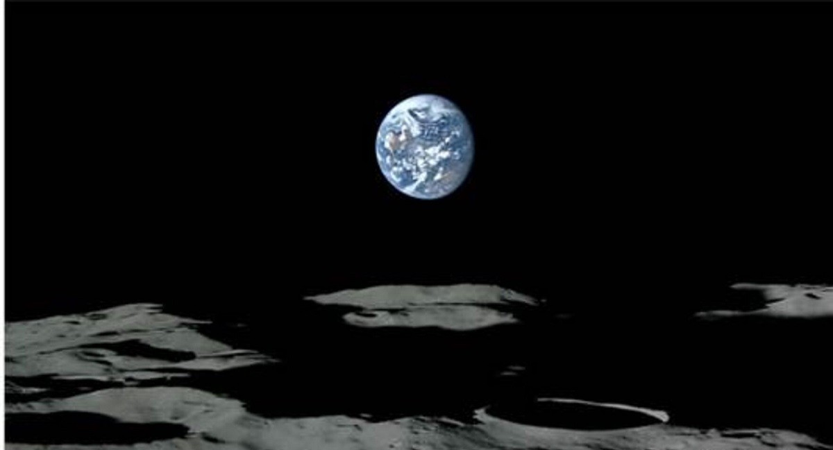 SpaceX переносит основной фокус с Марса на Луну