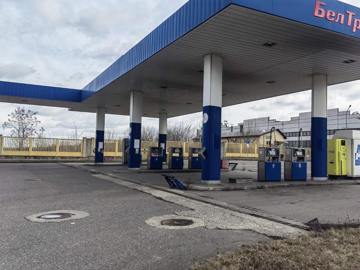 В Волковыске 2 года не могут продать автозаправку. За это время ее цена упала в 8,5 раз