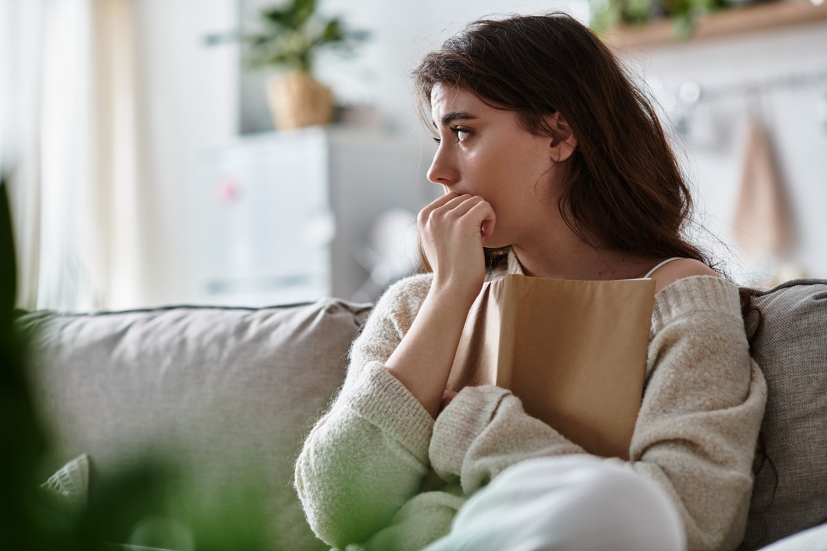 Босая, беременная и с коровой: почему женщины опять выбирают патриархат