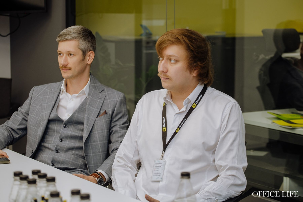 Усатый офис: почему мужчины P1 Лизинг вдруг отрастили усы?