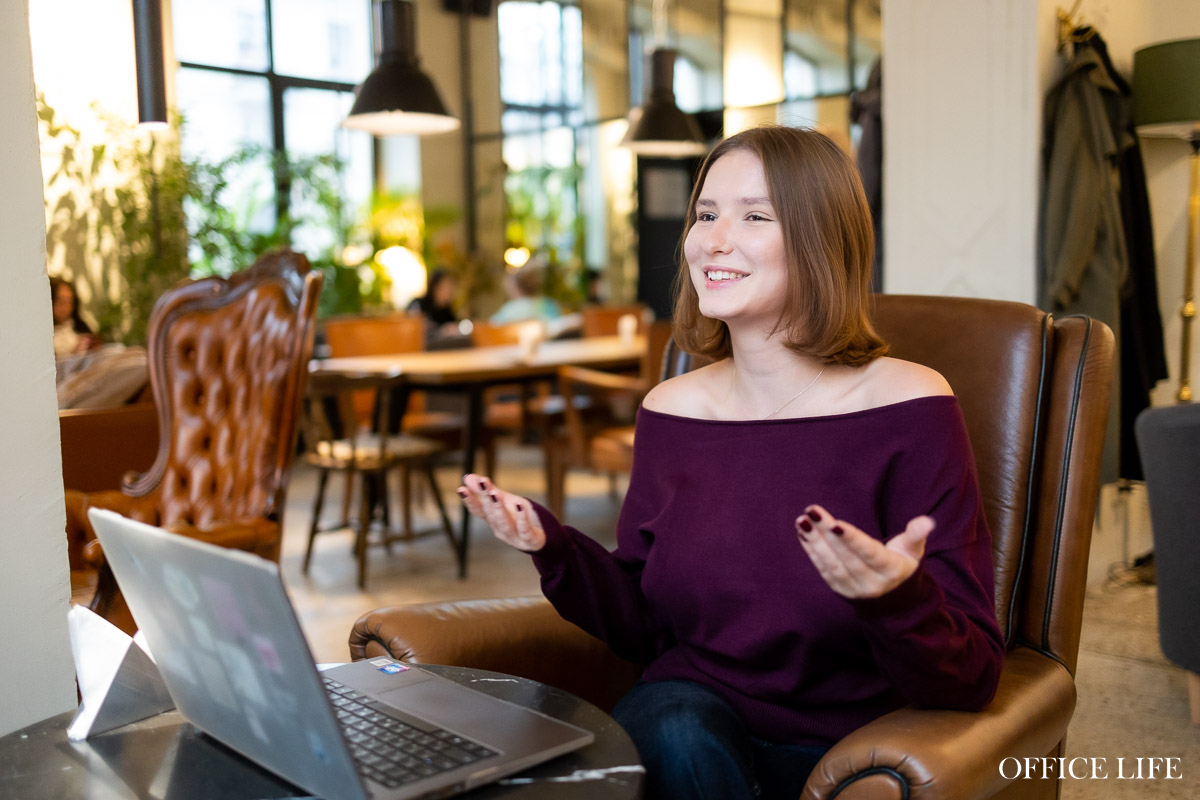 «Весь день в офисе и отпуск только два раза в год? Как это?!» С чем зумеры не хотят мириться на работе