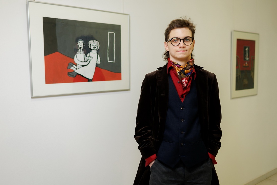 В А1 открылась персональная выставка талантливого художника с аутизмом Макса Лагуна