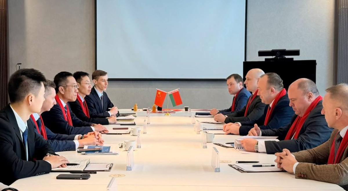 Руководители БелЖД встретились с китайскими логистами. Что обсуждали
