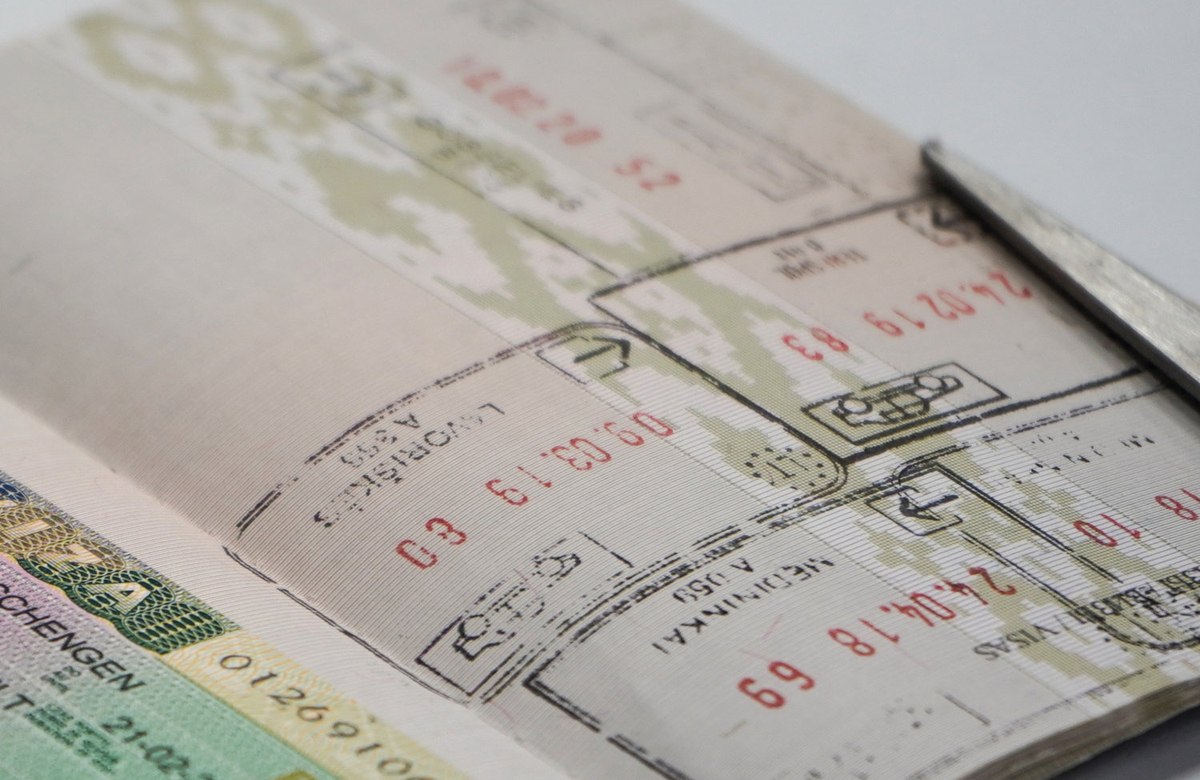 Консульство Испании в Москве возобновила прием документов на визы