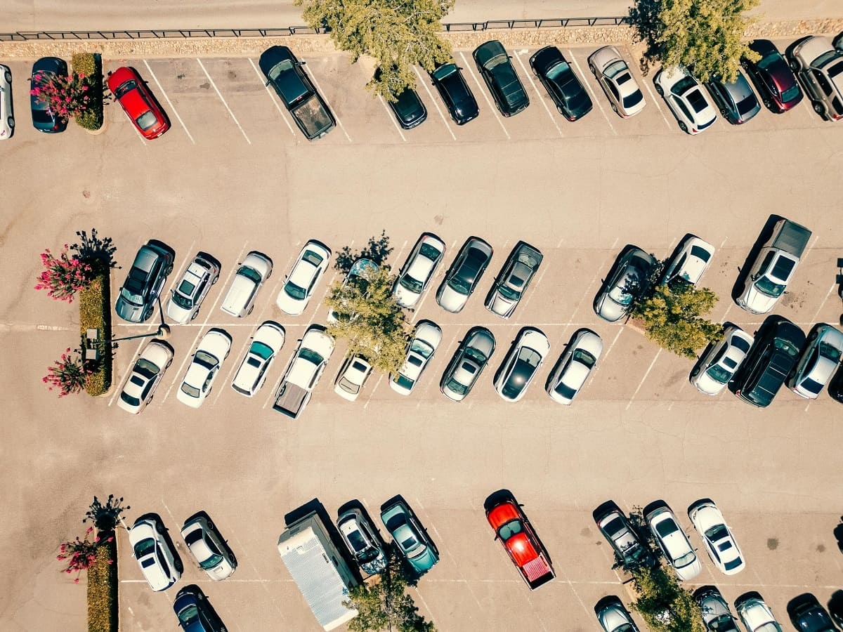 Компаниям запретили включать в себестоимость расходы на содержание люксовых авто