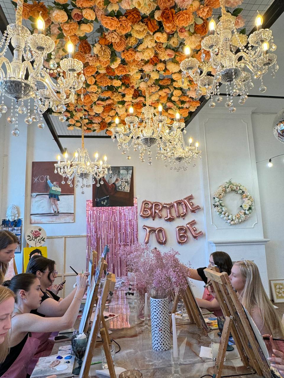 «На плохой бумаге хорошей работы не получится». Как открыть студию рисования