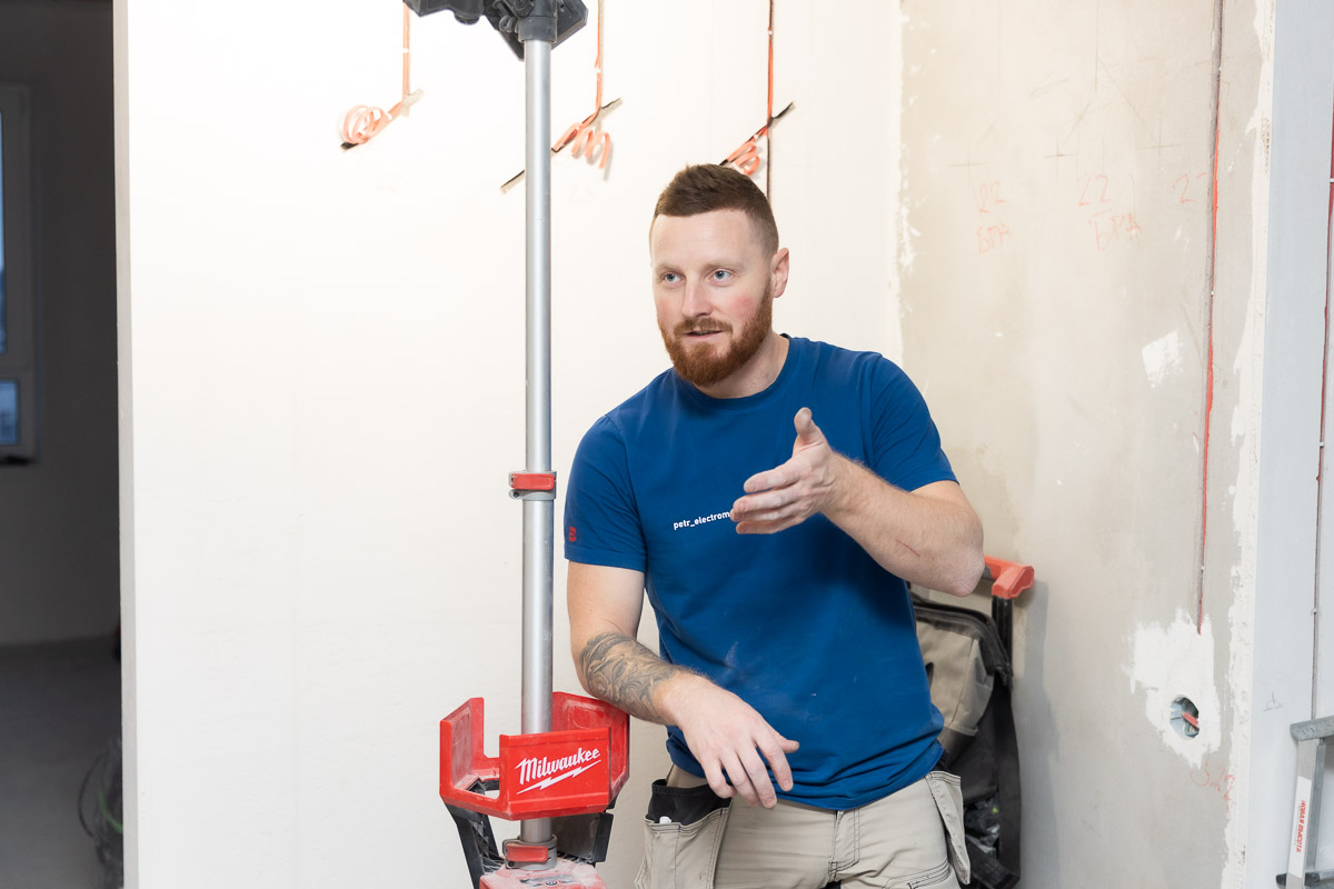 Когда Bosch не&nbsp;чинится, а&nbsp;работать нужно: профи протестировали китайский стройинструмент&nbsp;— и&nbsp;что скажут?