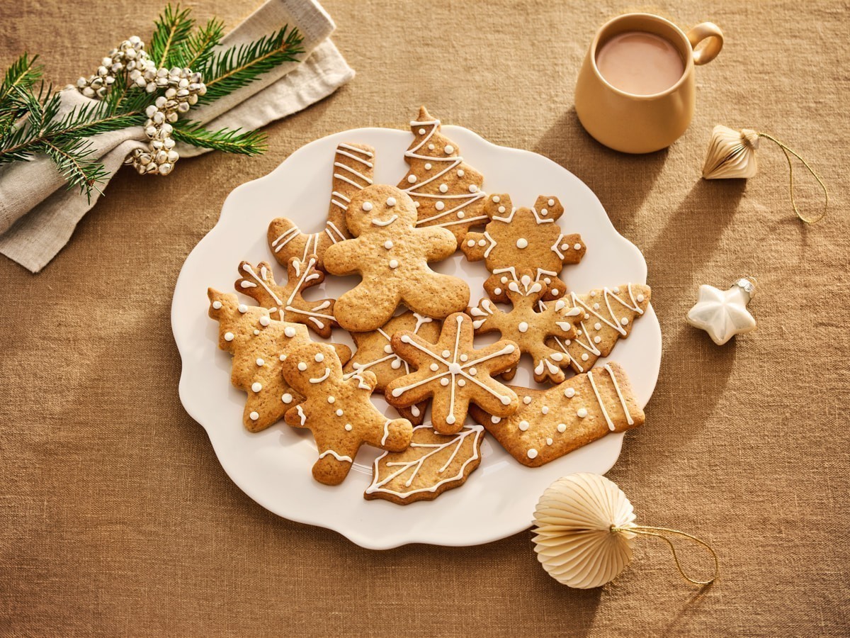 От традиционной селедки до эффекта имбирных пряников: как BREMOR пишет новогодние истории для белорусов 