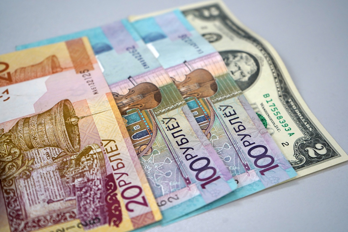 В Беларуси снова подорожали кредиты. И для физлиц тоже