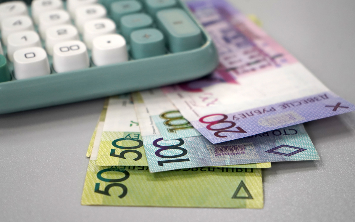 Бизнесмены из Новополоцка организовали незаконную схему в сфере пассажирских перевозок