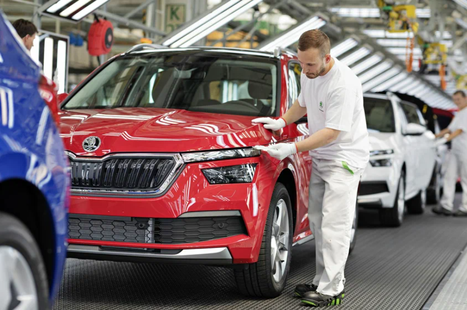 Škoda потеряла €700 млн из-за ухода с российского рынка, но возвращаться не будет