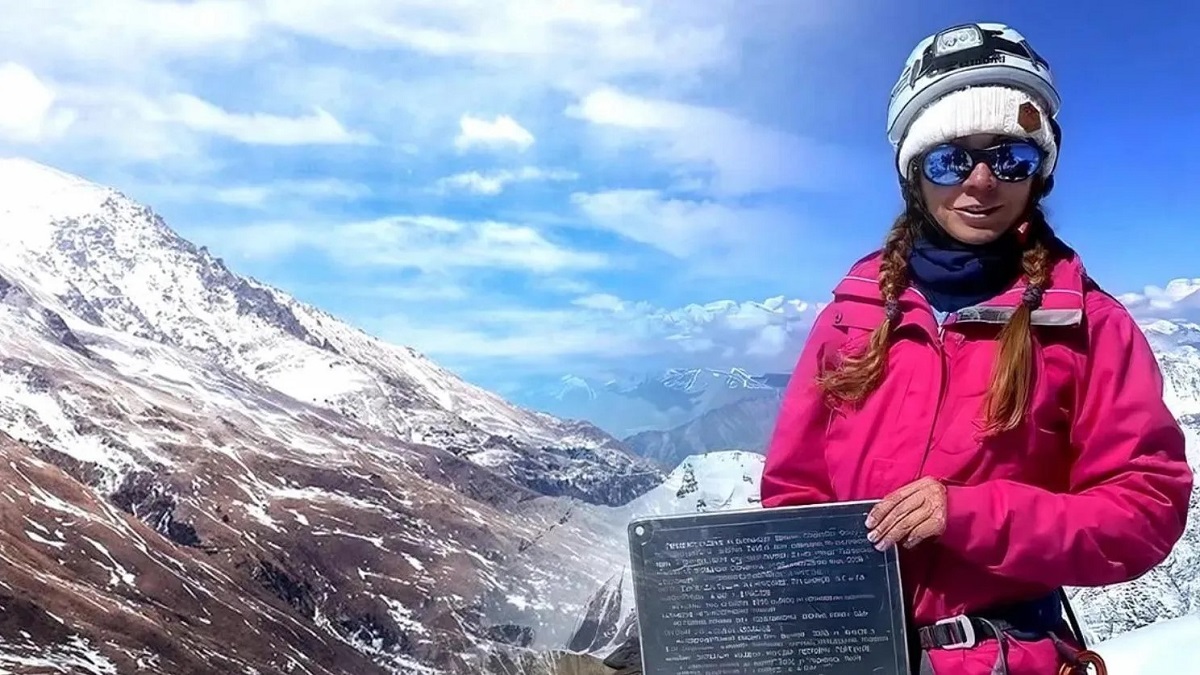 Альпинистку Наговицыну признали без вести пропавшей. Что известно о трагедии на пике Победы