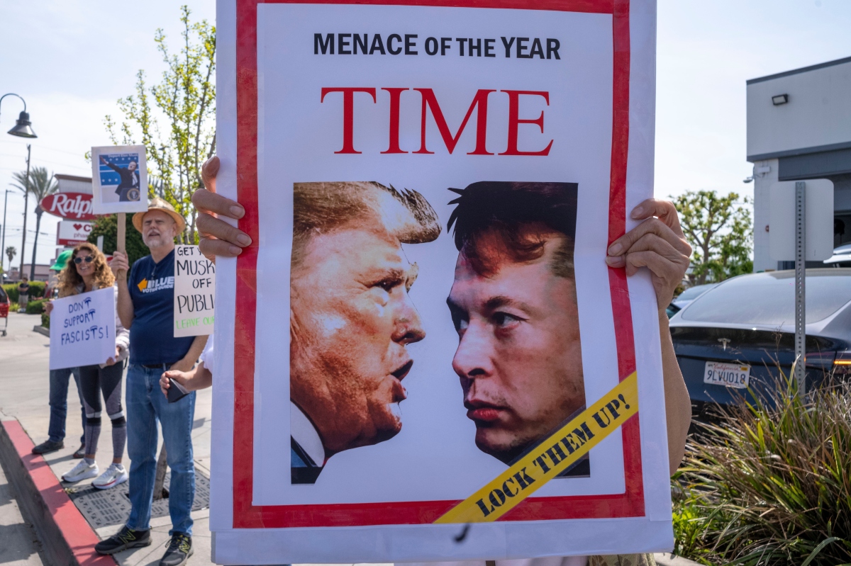 Илон Маск объявил о создании собственной партии и снова обвалил акции Tesla