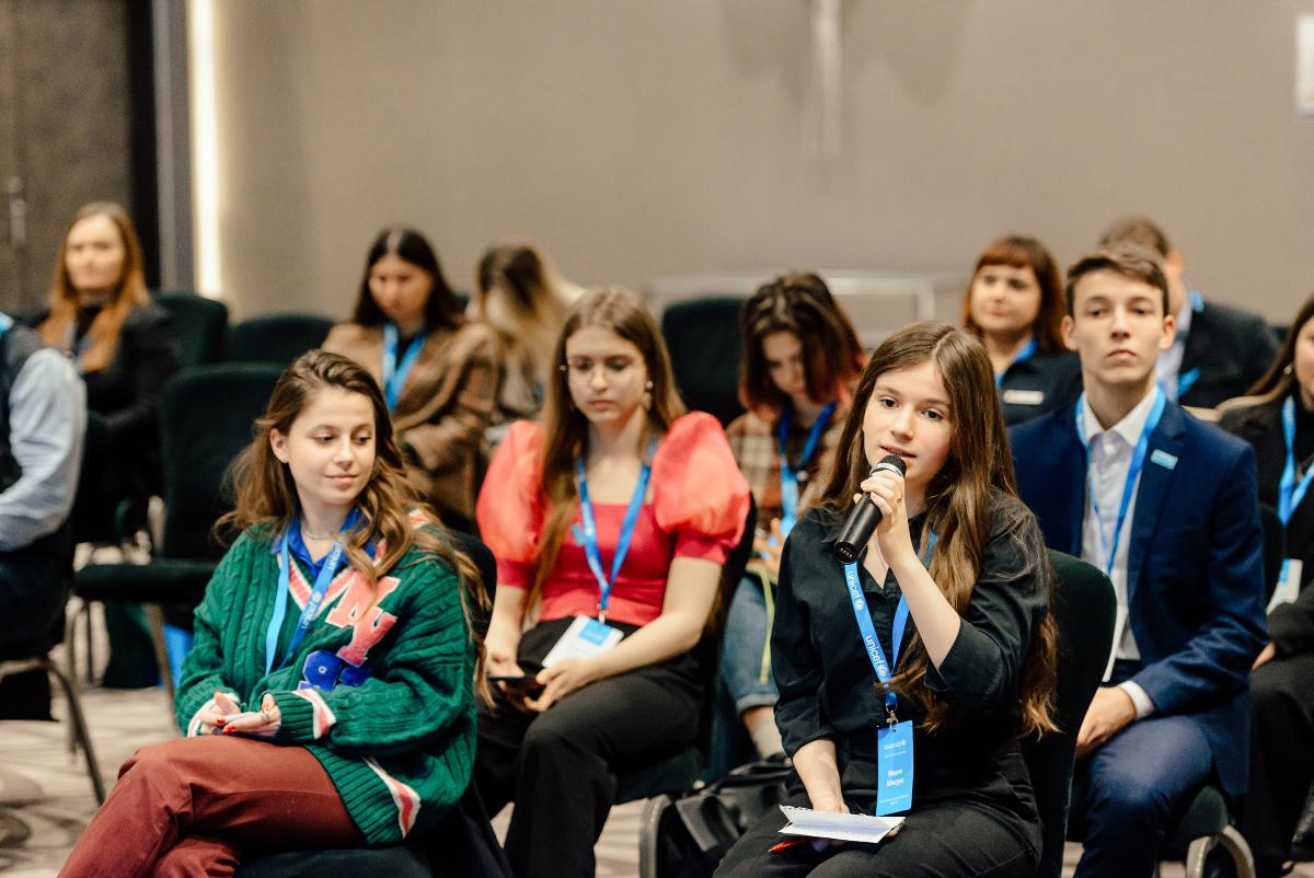 Встреча бизнеса и подростков: ЮНИСЕФ в Беларуси провел необычную консультацию