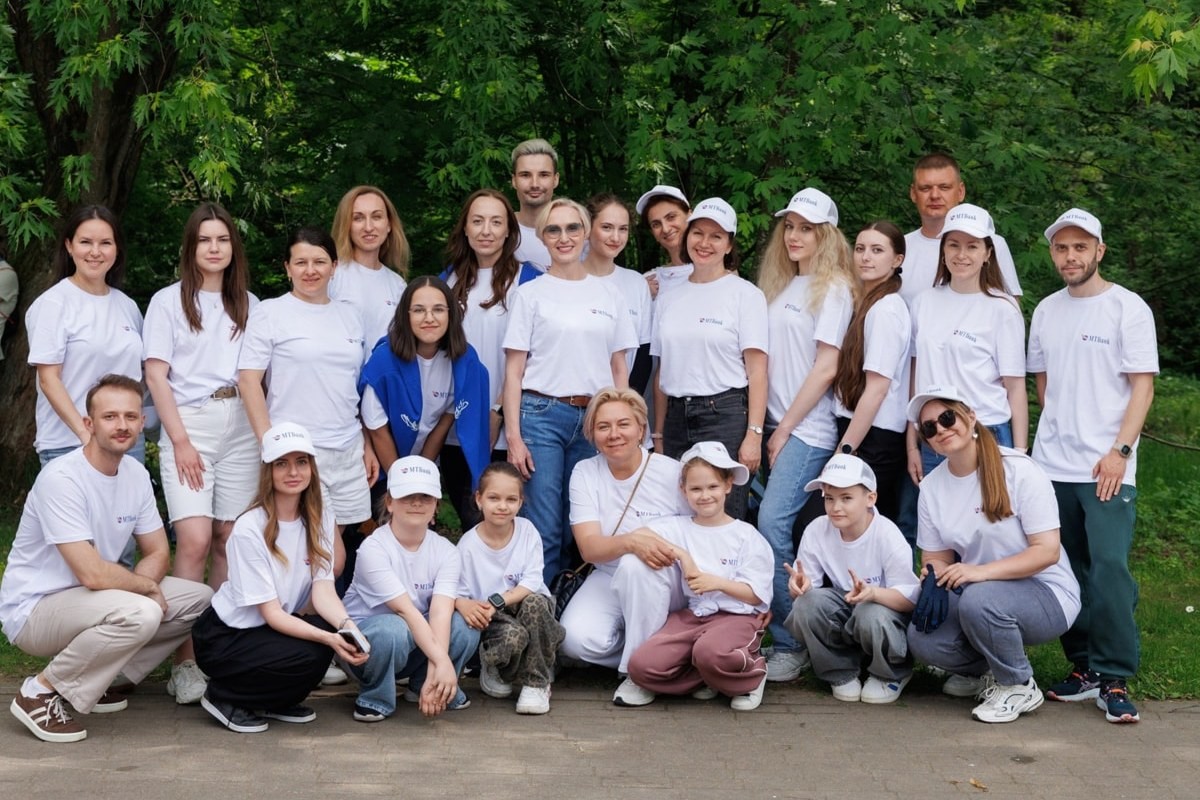 С&nbsp;заботой о&nbsp;природе. Сотрудники МТБанка высадили растения в&nbsp;Ботаническом саду