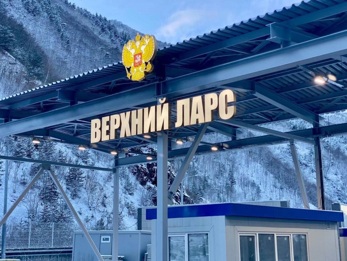 Белорусские перевозчики могут отследить очереди в «Верхнем Ларсе» в телеграм-канале