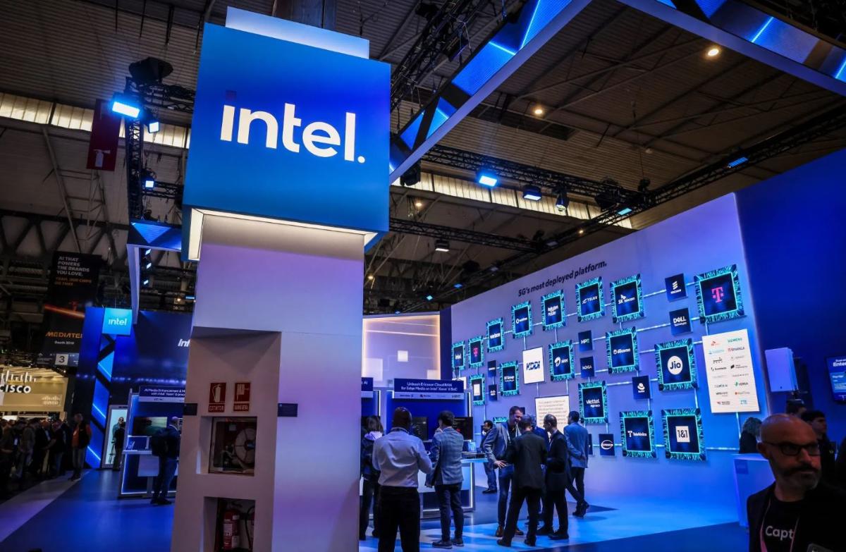 Акции Intel подскочили на 28% и обновили исторический максимум 2000 года